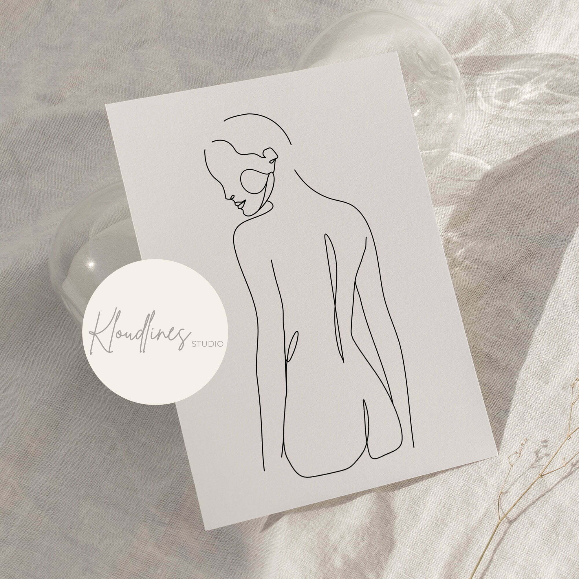 Isabella - Woman Body Line Minimalist Wall Art Print