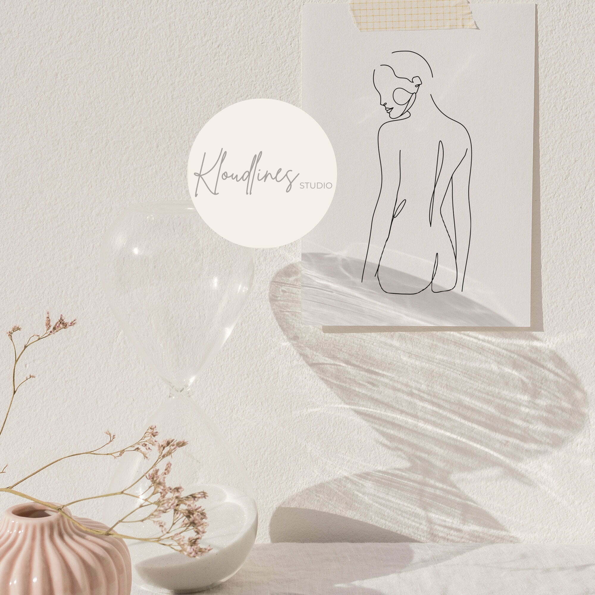 Isabella - Woman Body Line Minimalist Wall Art Print